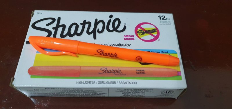 ปากกาสะท้อนแสง Sharpie สีส้ม (กล่อง12ด้าม)